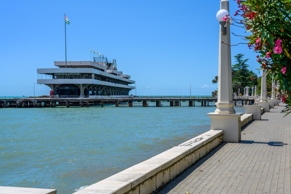 Морской порт. Сухуми. Абхазия